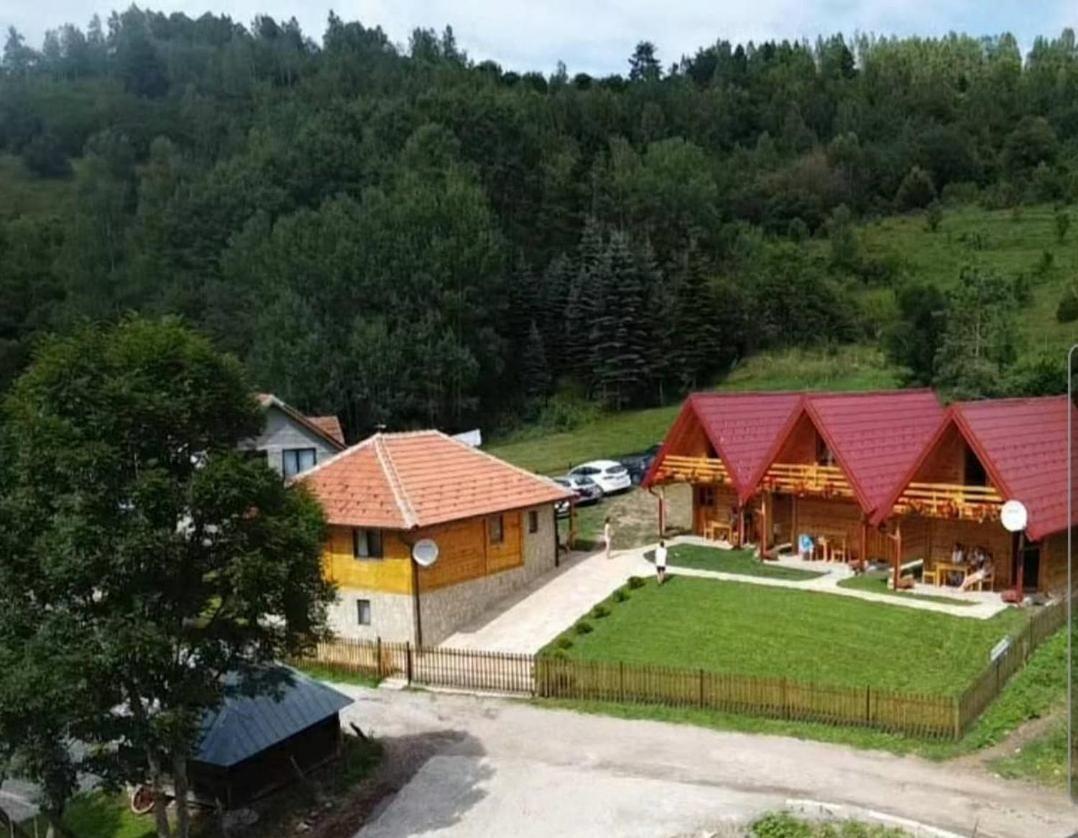 Drveni Raj Uvac Apartamento Sjenica Exterior foto