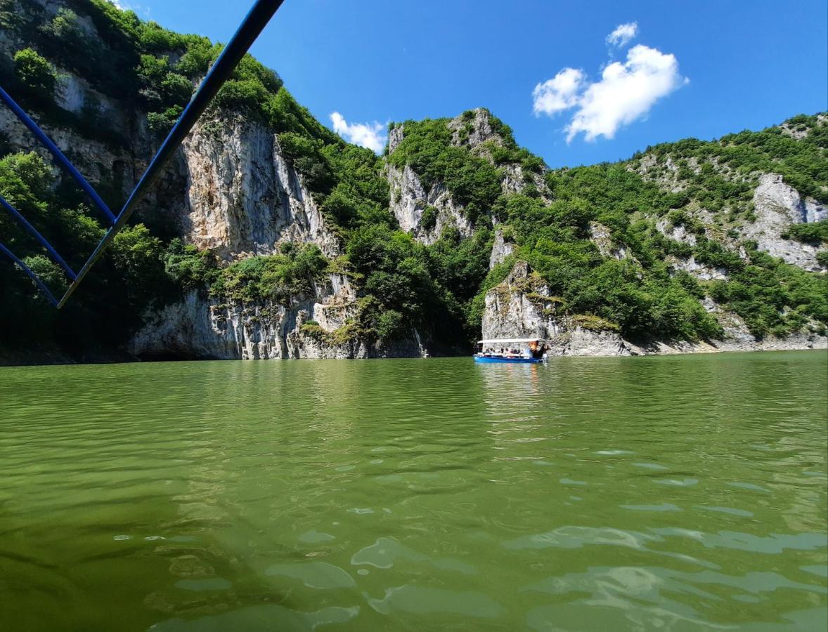 Drveni Raj Uvac Apartamento Sjenica Exterior foto