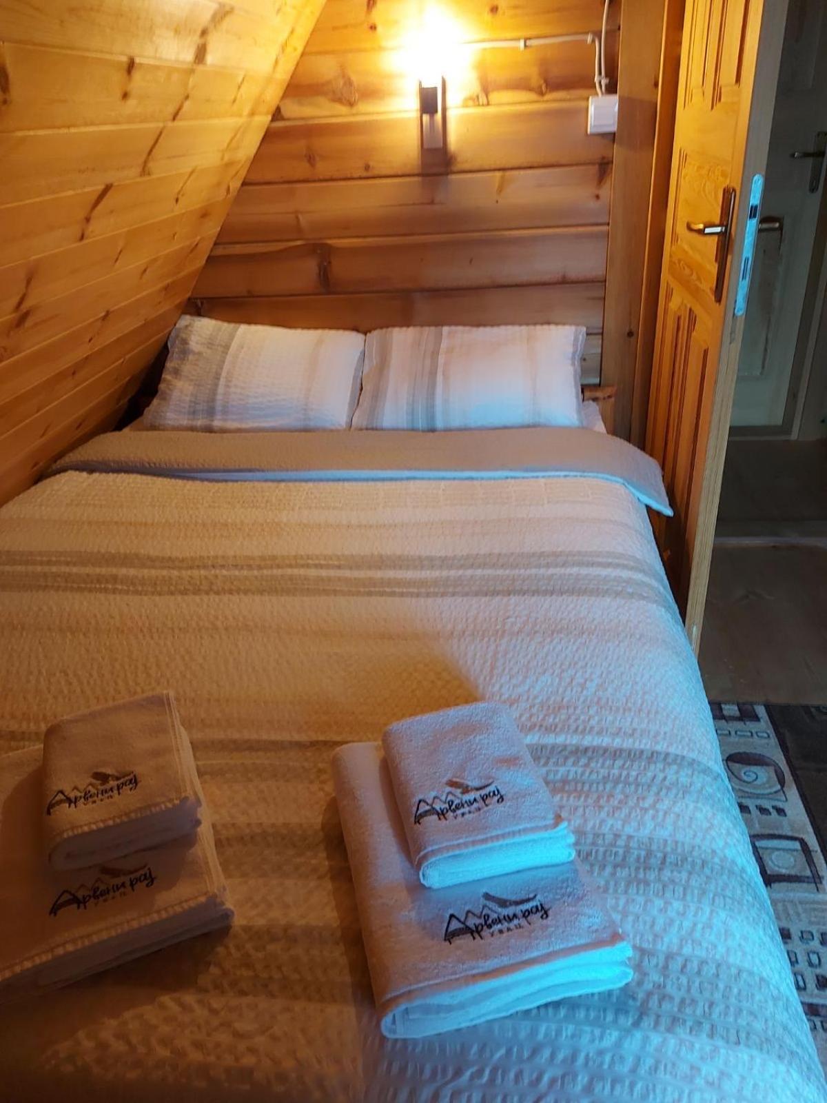 Drveni Raj Uvac Apartamento Sjenica Exterior foto