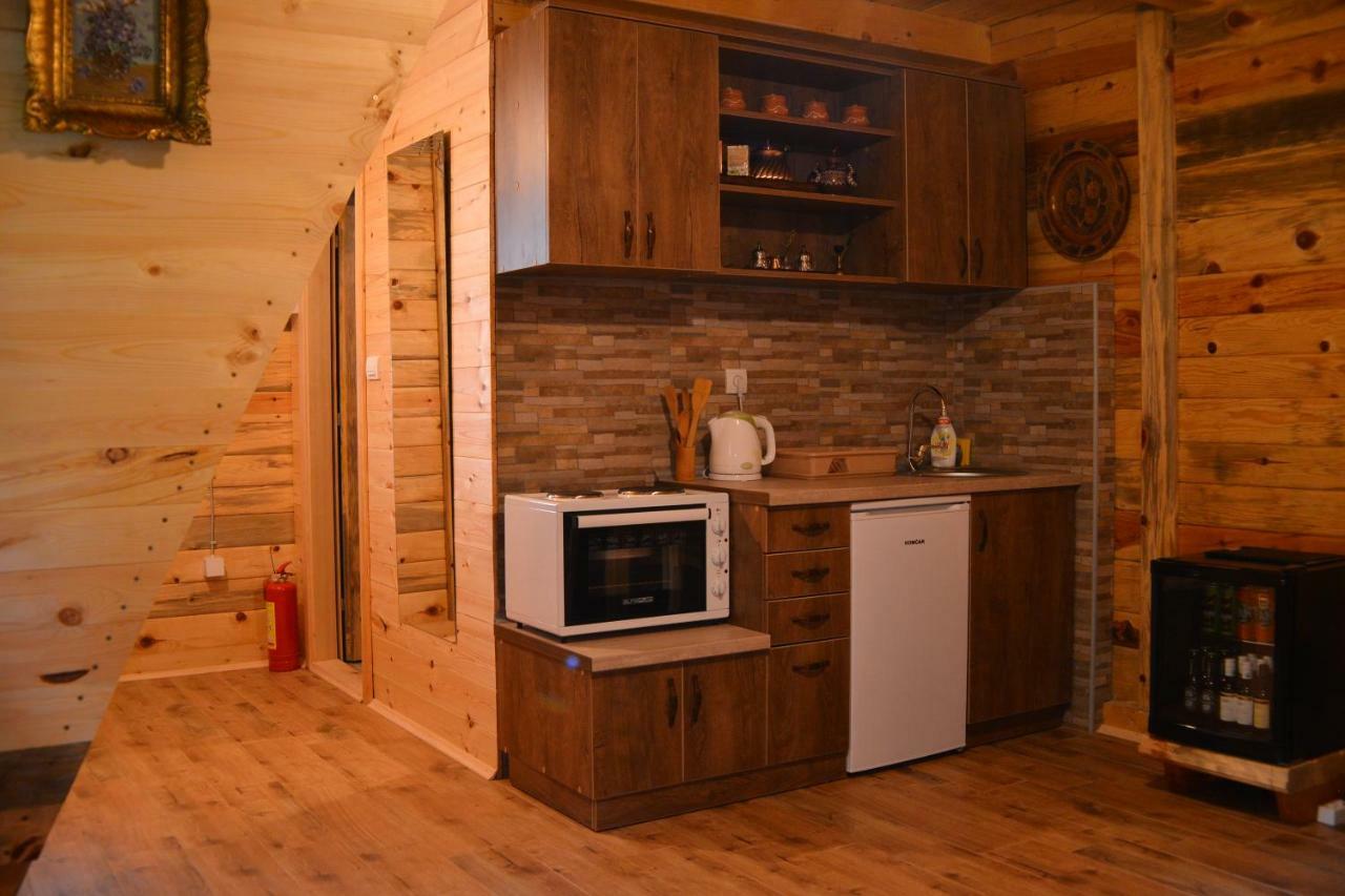 Drveni Raj Uvac Apartamento Sjenica Exterior foto